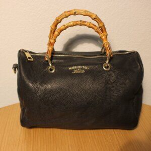 Gucci Leather Swing Boston